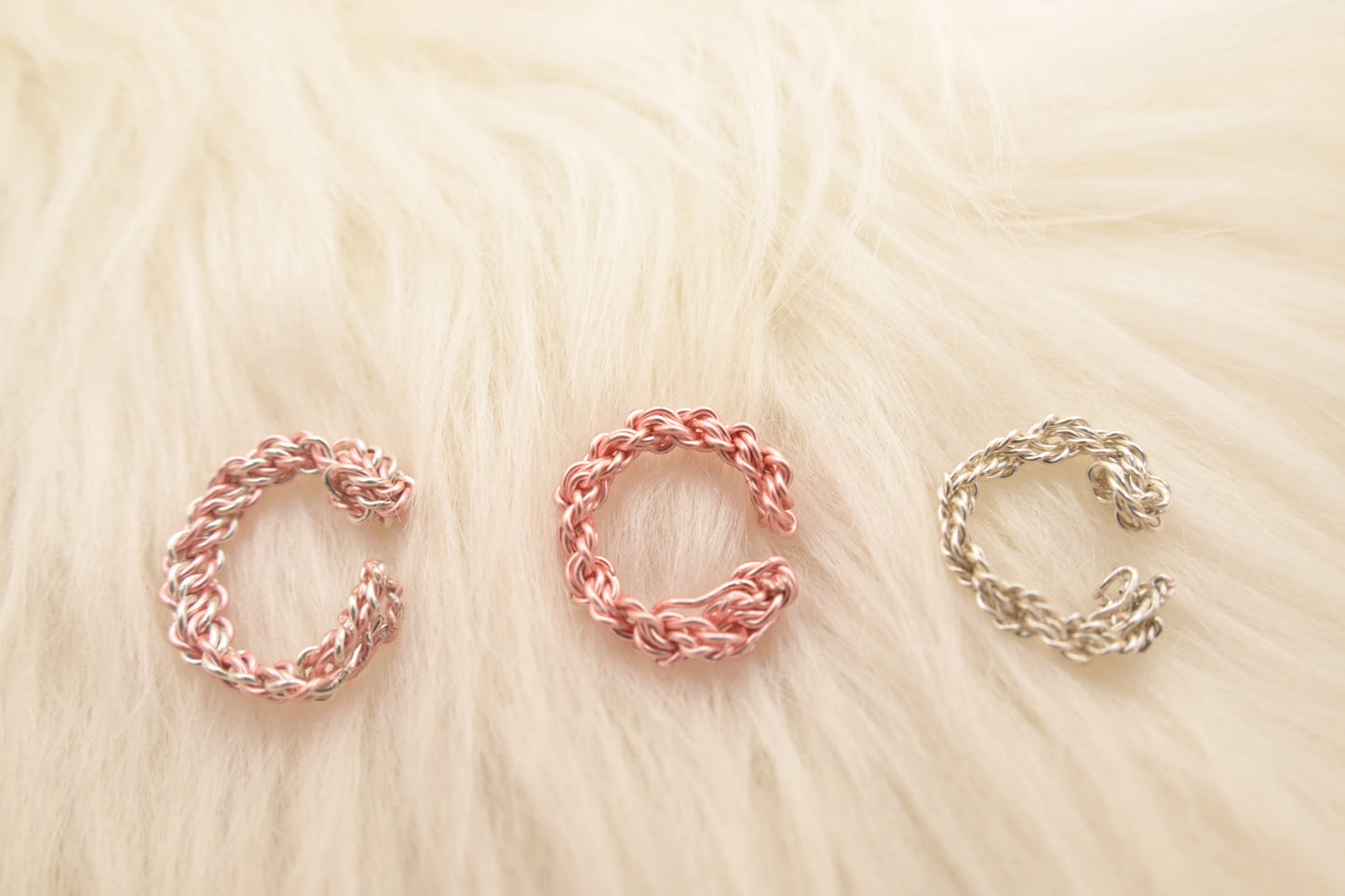 Geflochtener Ohrschmuck