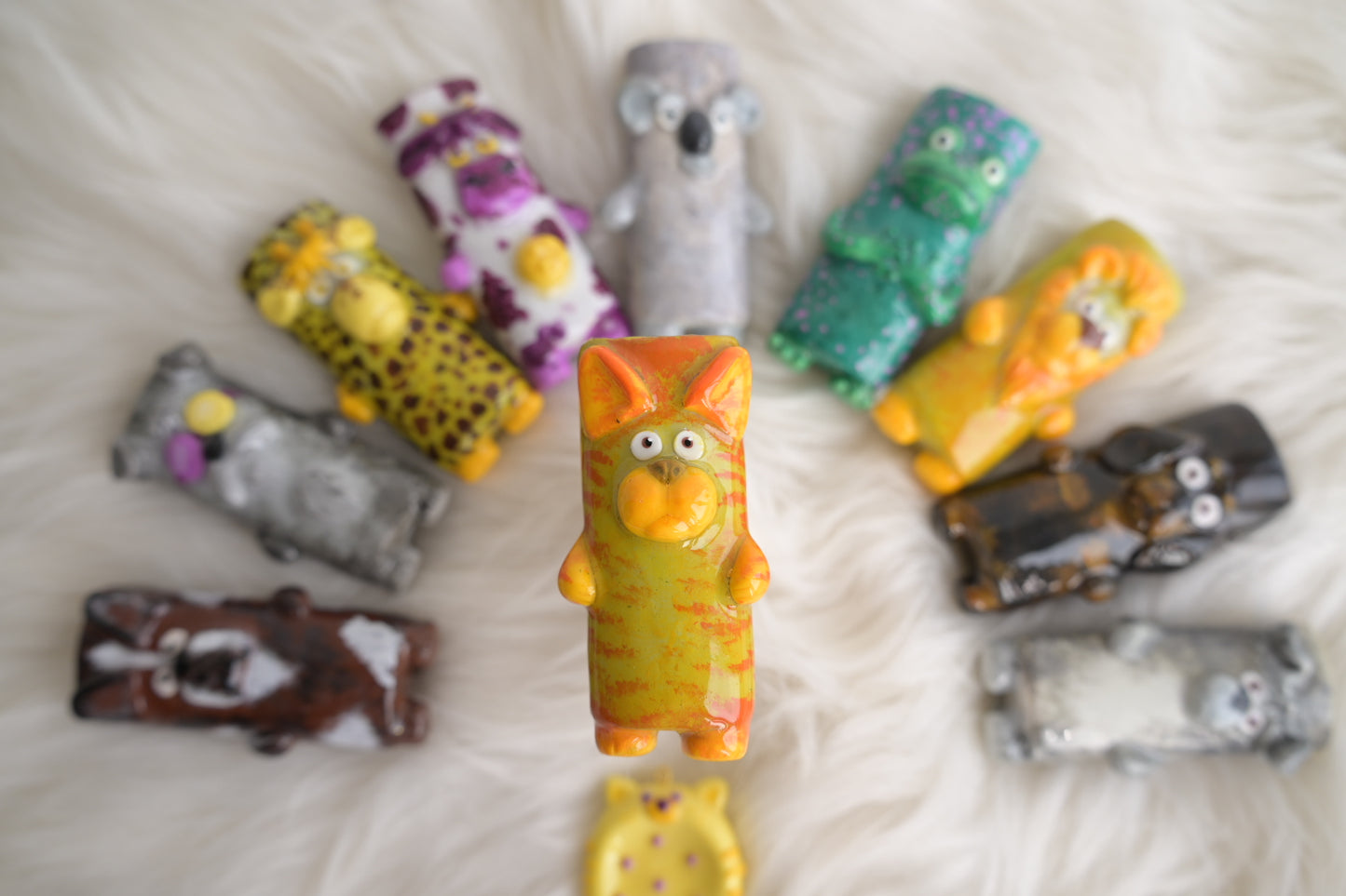 Handgemachte Feuerzeughülle Hund aus Polymer Clay